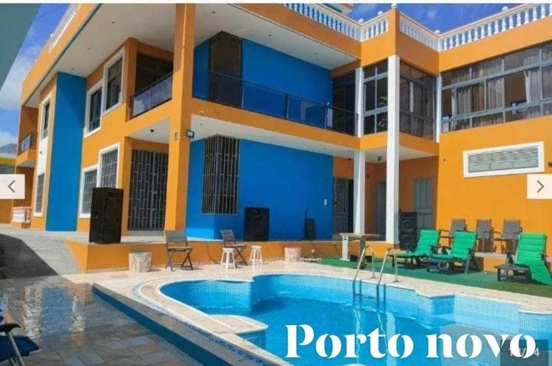 فندق Residencial Oliveira Porto Novo المظهر الخارجي الصورة